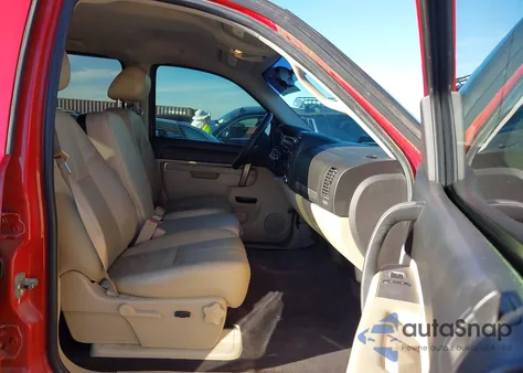 2010 GMC Sierra 1500 Sle z USA, uszkodzony, nr VIN 3GTRKVE30AG214940